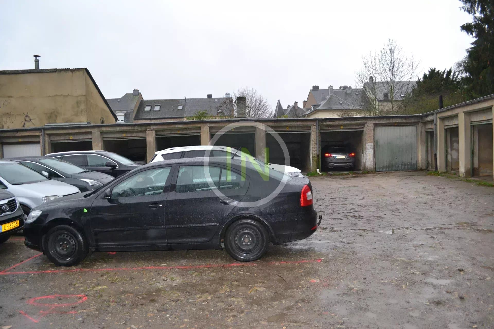 Garage / parking spot in Luxembourg, photo 3