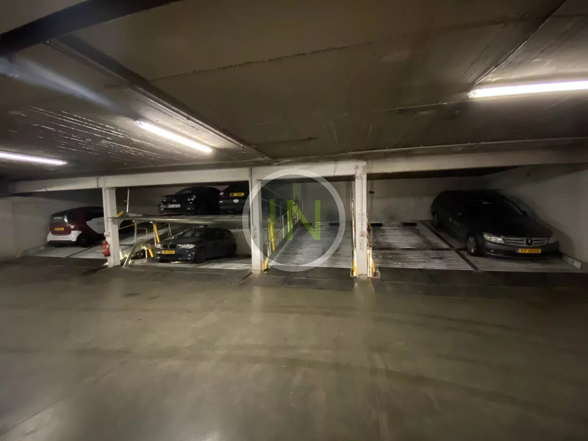 Garage / parking spot in Luxembourg, photo 1