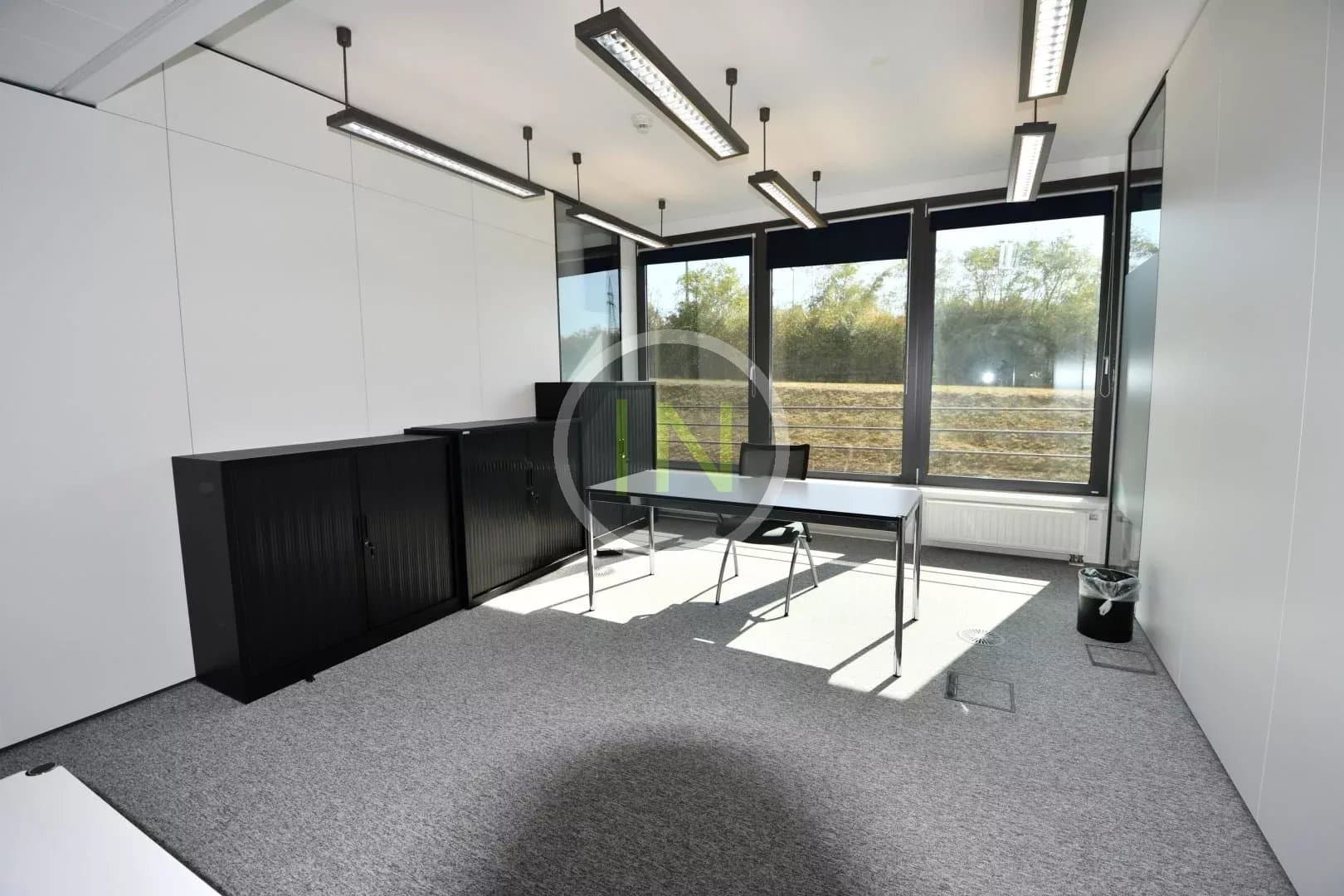 Office in Luxembourg, photo 4