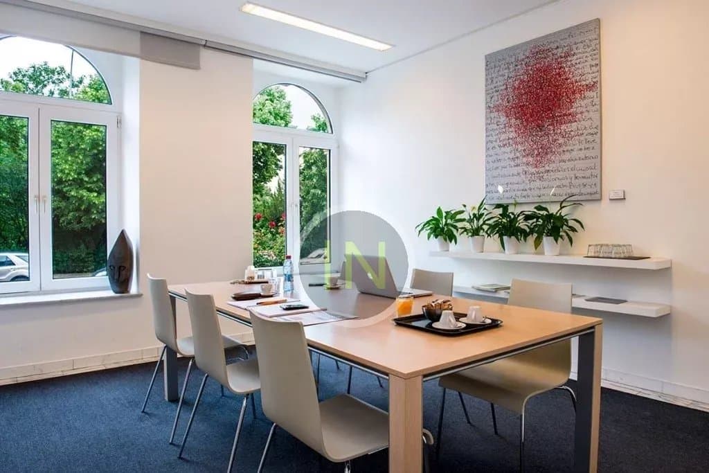 Bureau à Luxembourg, photo 1