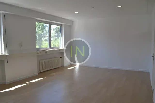 Büro in Rodange, Foto 2