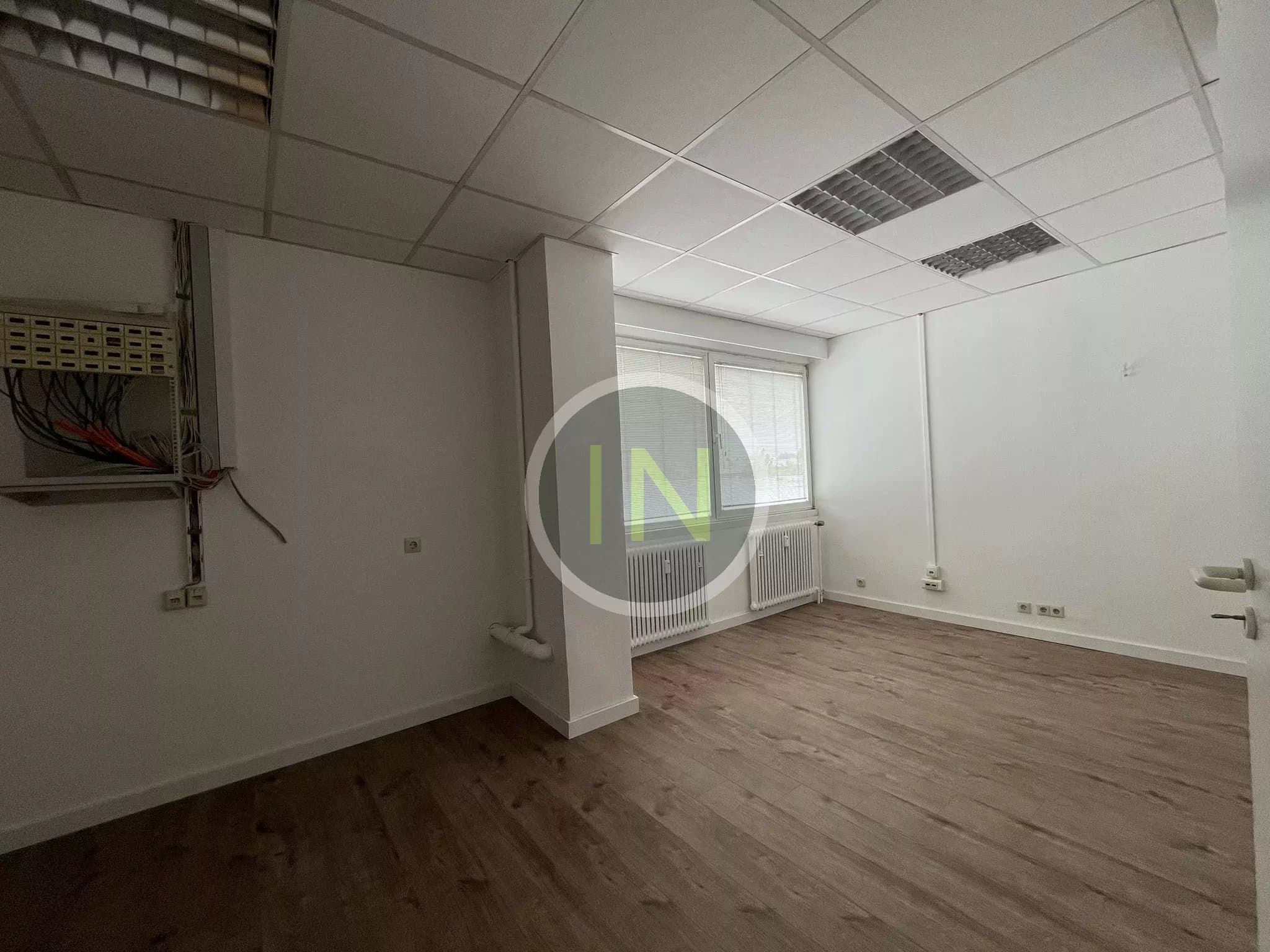 Büro in Bertrange, Foto 5
