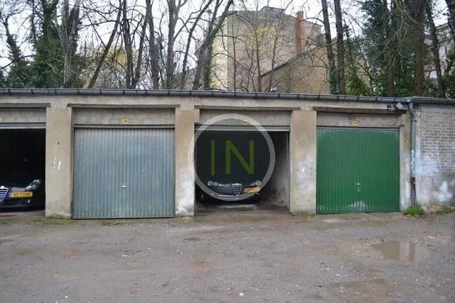 Garage / parking spot in Luxembourg, photo 1