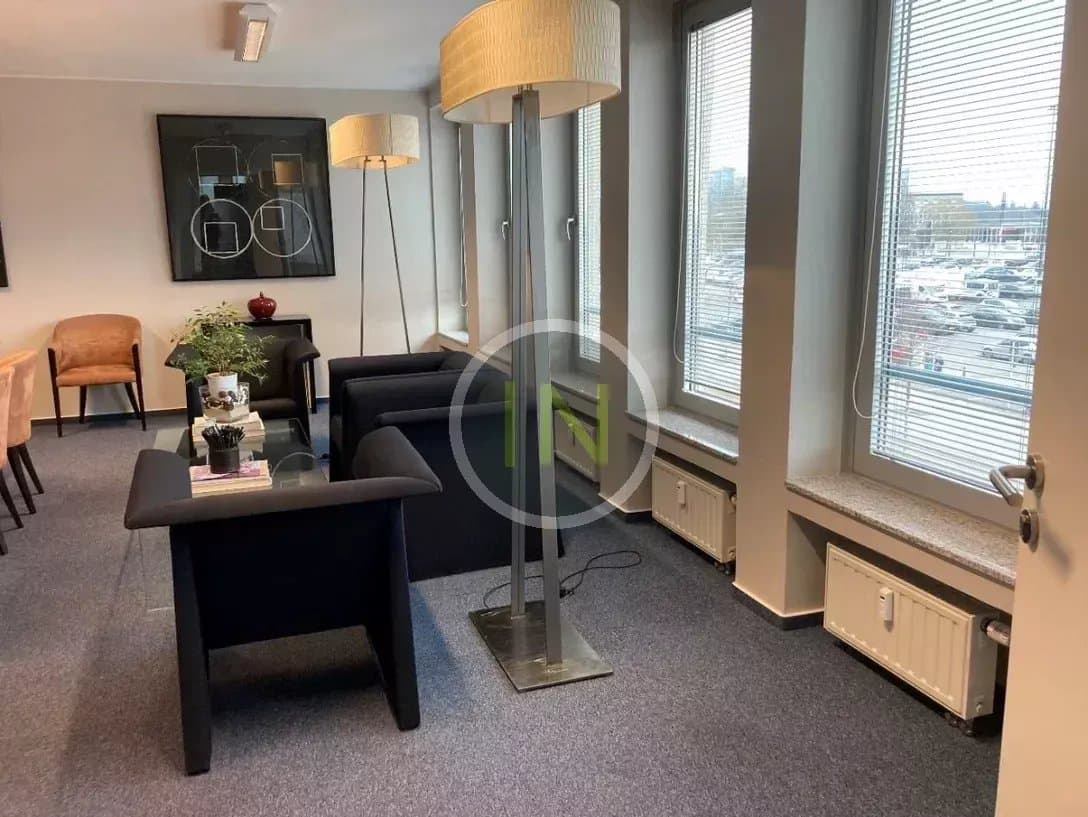 Bureau à Luxembourg, photo 1