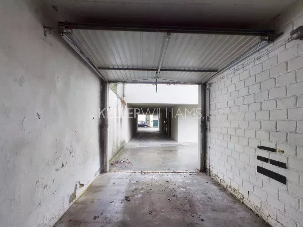 Garage / parking spot in Luxembourg, photo 3