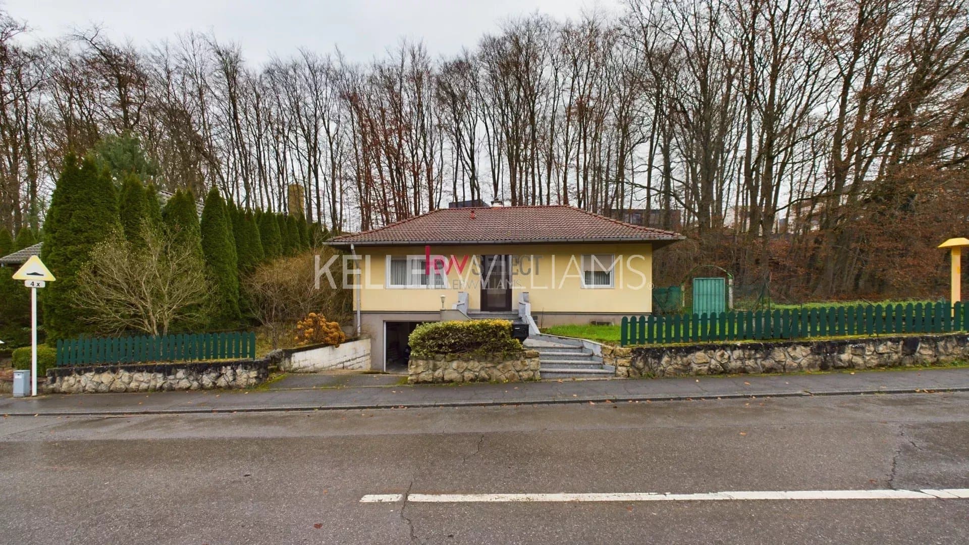 House in Bridel, photo 1