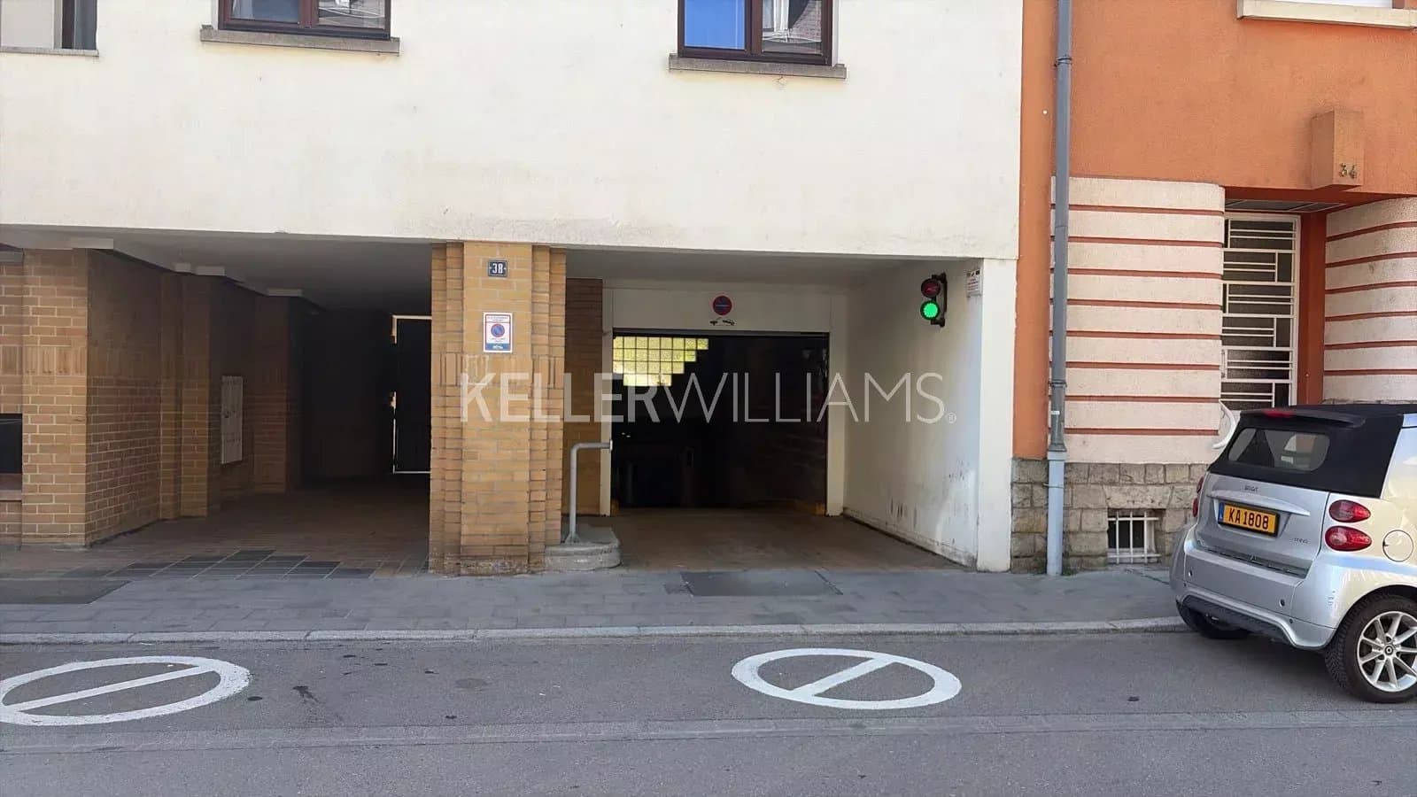 Garage / parking spot in Luxembourg, photo 4