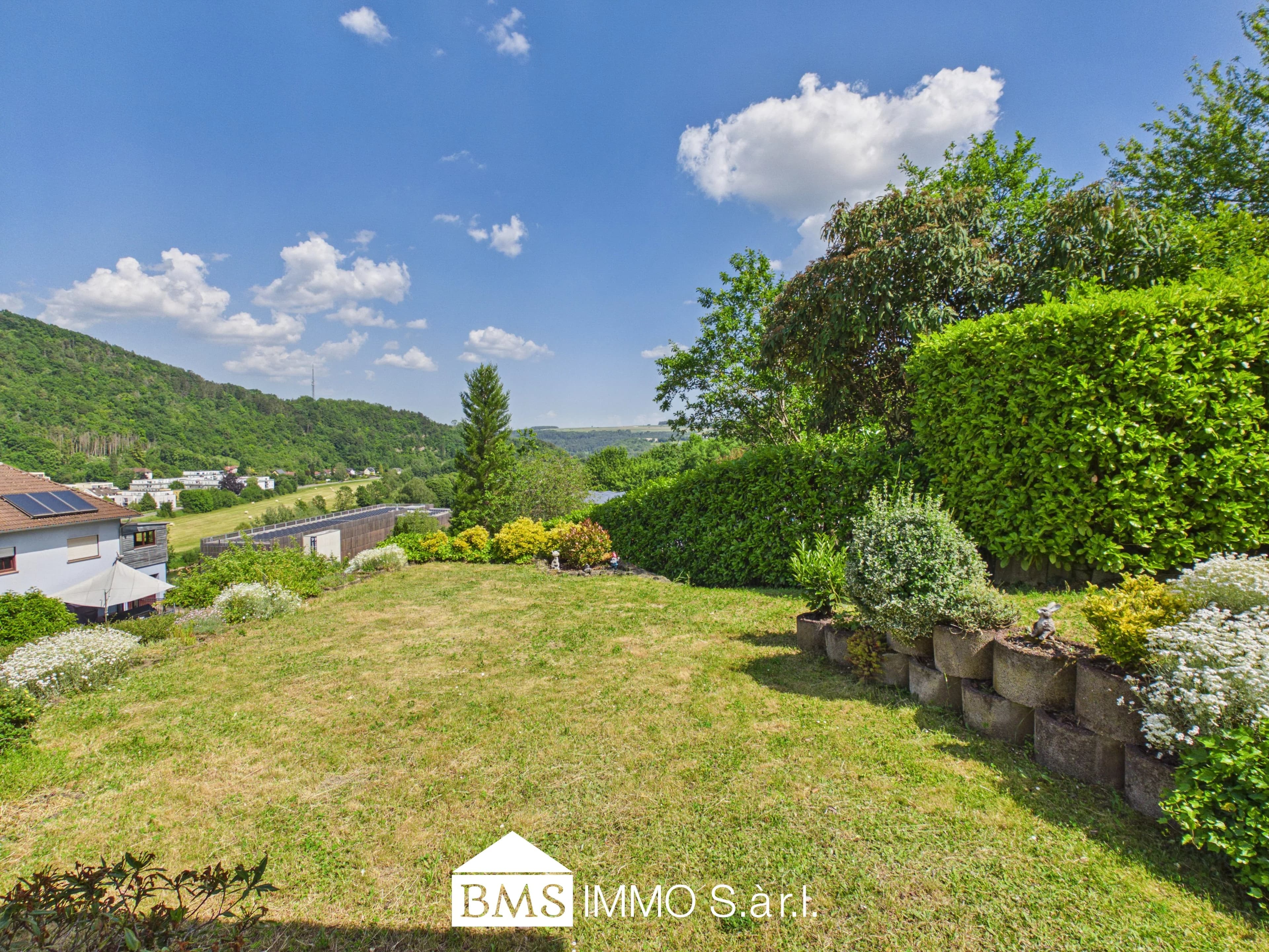 Land in Echternach, photo 1