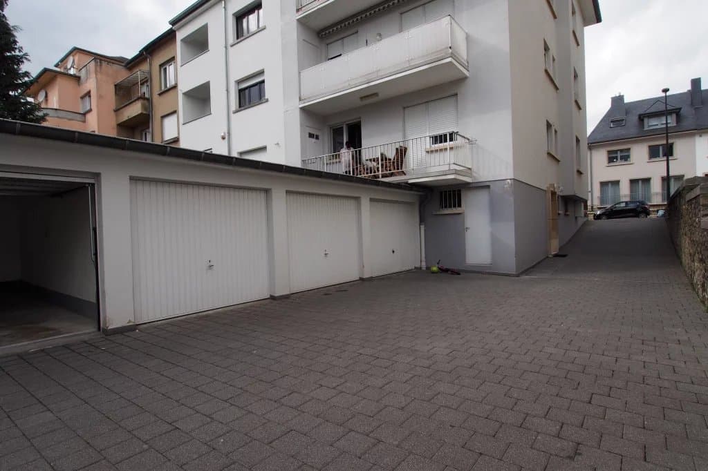 Garage / parking spot in Luxembourg, photo 1